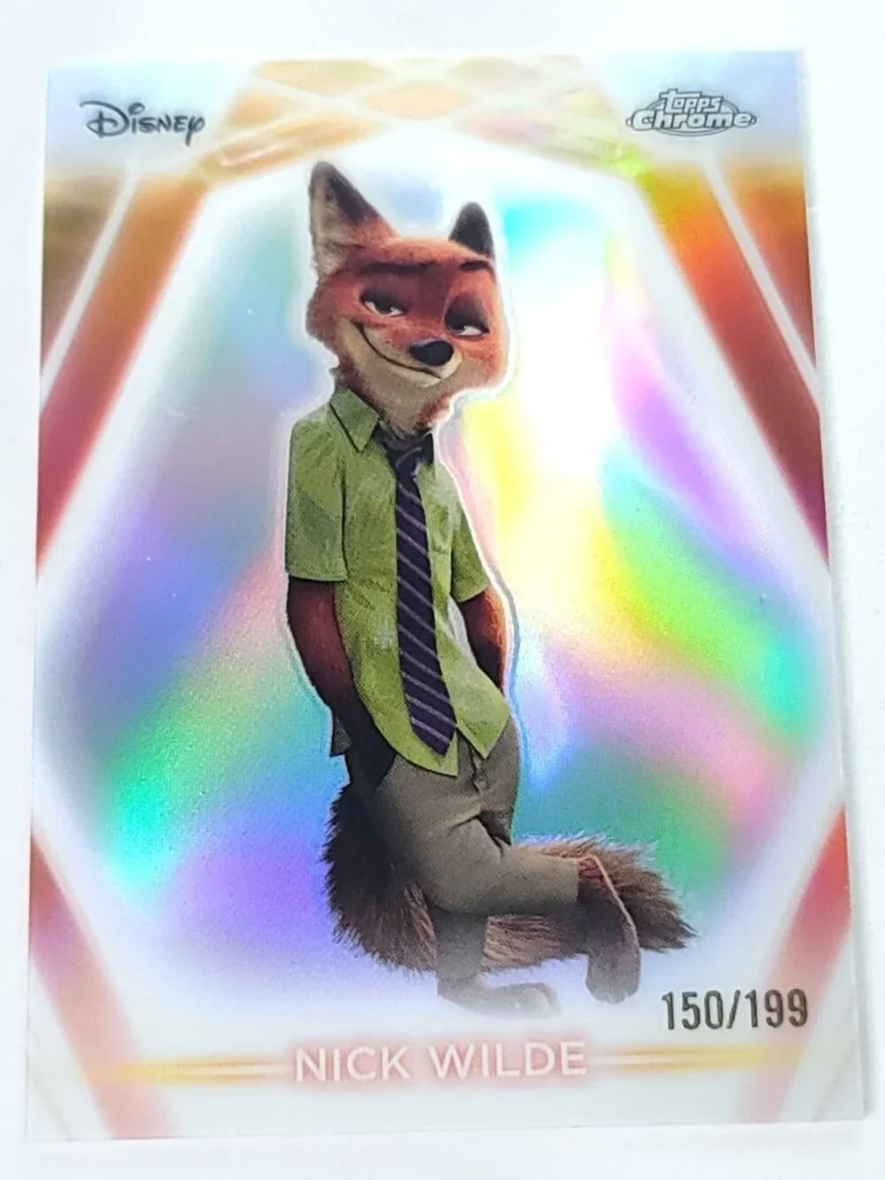 Nick Wilde Topps 2026 Disney Neon Holo Chrome Refractor Limited 150/199 CNE